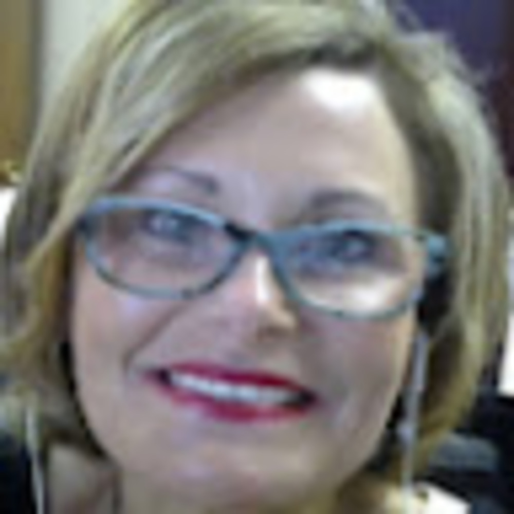 Meet your Posher, Gena